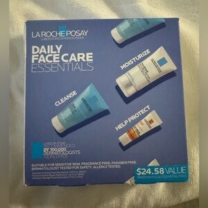 La Roche-Posay Face Care Essentials Set - mini